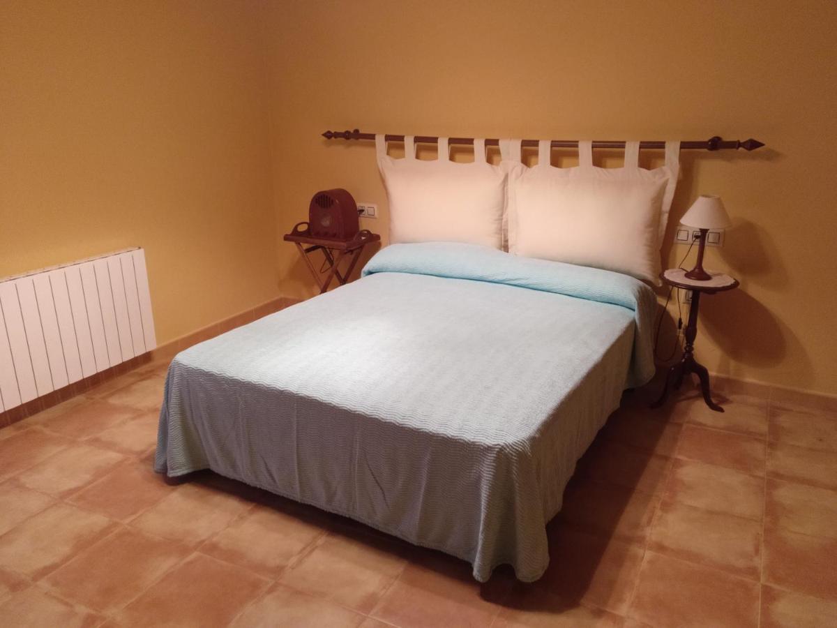 Casa Rural Amador Villarroya de los Pinares Екстериор снимка
