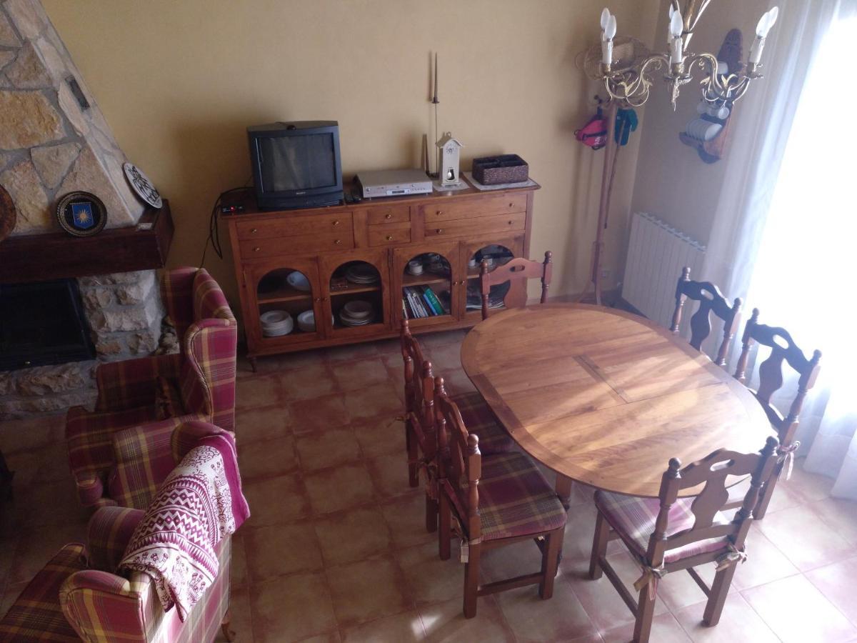 Casa Rural Amador Villarroya de los Pinares Екстериор снимка