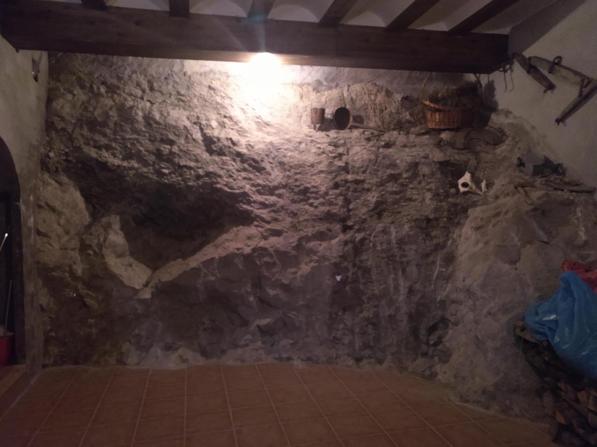 Casa Rural Amador Villarroya de los Pinares Екстериор снимка