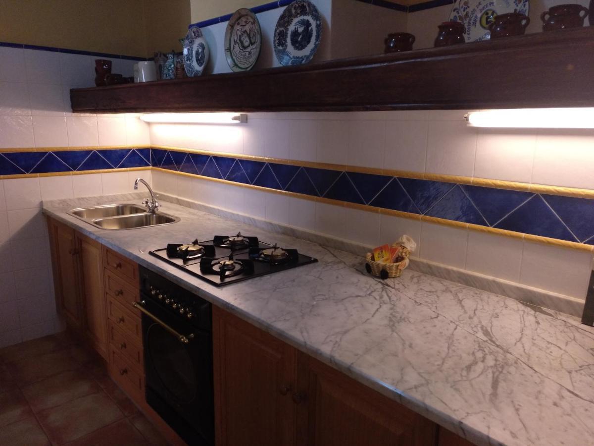 Casa Rural Amador Villarroya de los Pinares Екстериор снимка