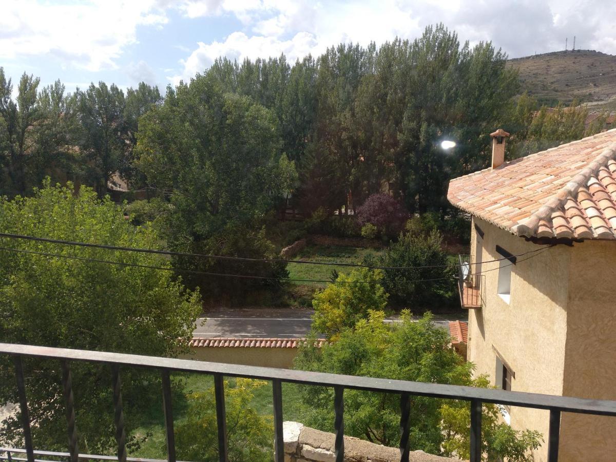 Casa Rural Amador Villarroya de los Pinares Екстериор снимка