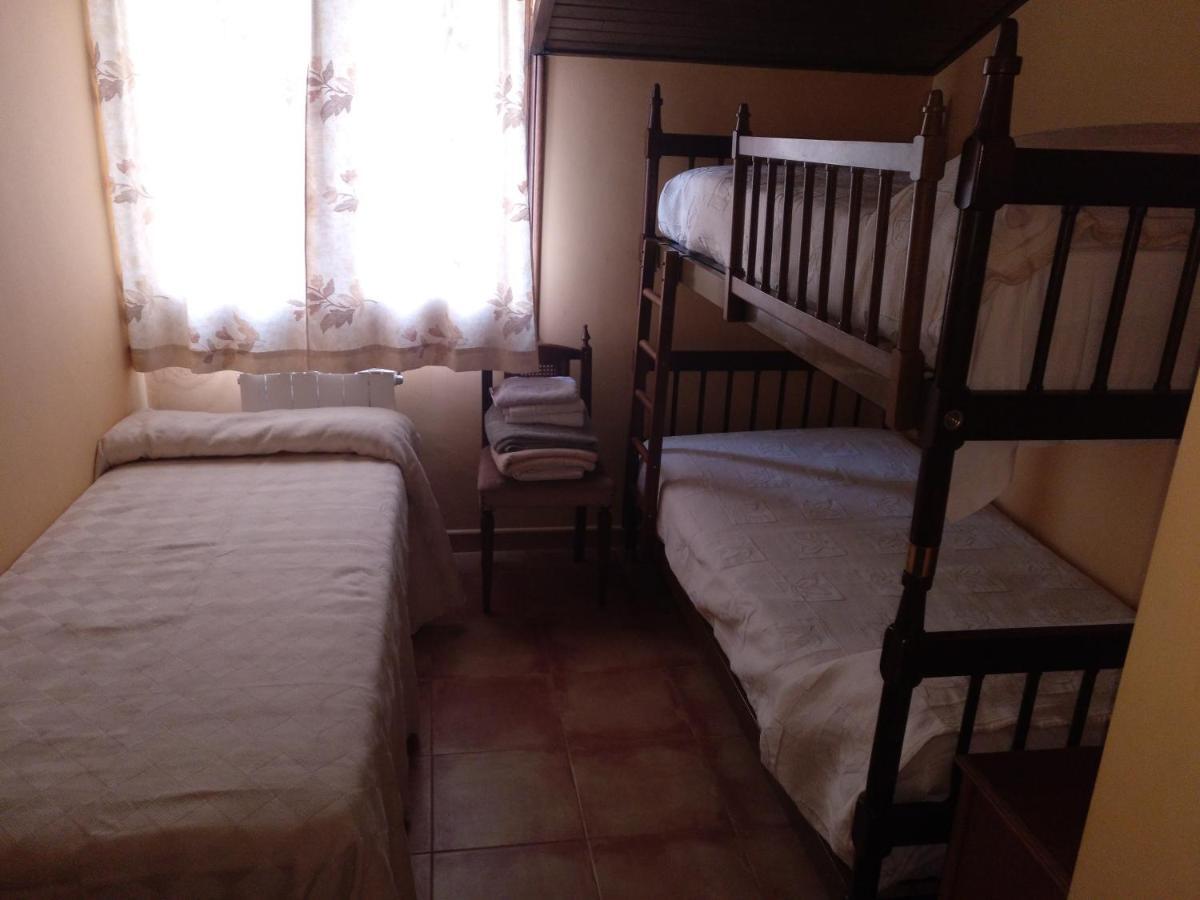 Casa Rural Amador Villarroya de los Pinares Екстериор снимка